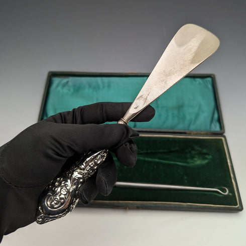 1909 年英國古董純銀手柄鞋拔鈕扣掛鉤套裝 J 和 R Griffin 盒